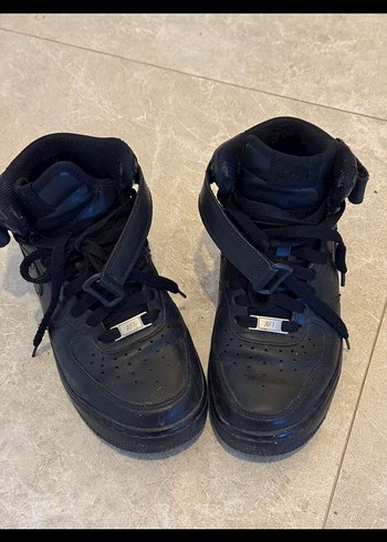 Nike 37,5
