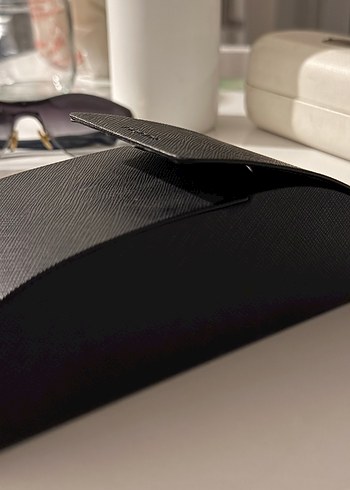 prada gözlük kılıfı orjinal - Görsel 3