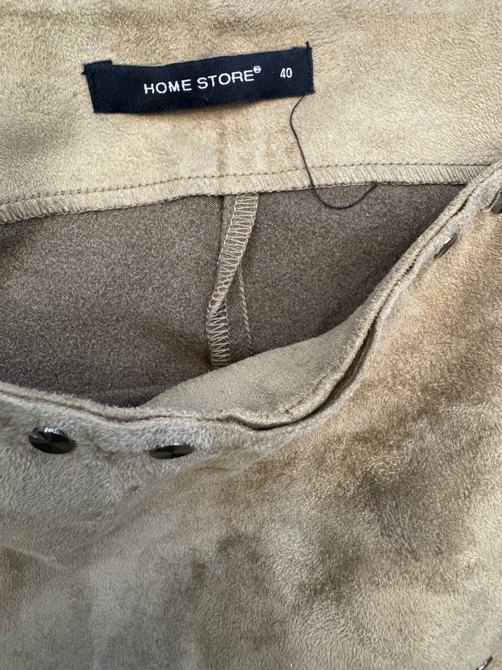 Bej Süet Püsküllü Kadın Mini Şort - Görsel 3