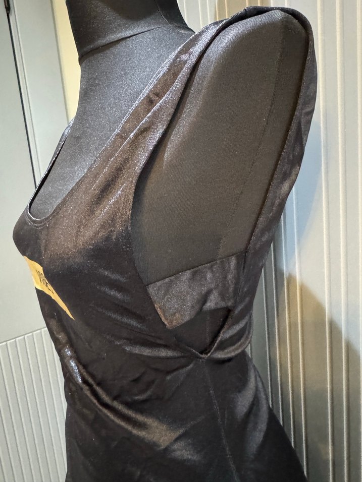 Kadın Siyah V Yaka Parlak Midi body - Görsel 3