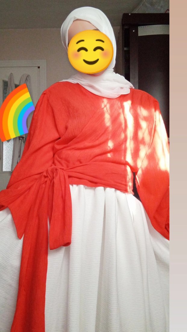 kruvaza gömlek ve pileli etek - Görsel 2