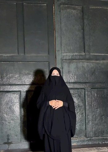 Kadın Siyah Dökümlü süper soft krep kumaşı çarşafı şerifimiz - Görsel 3