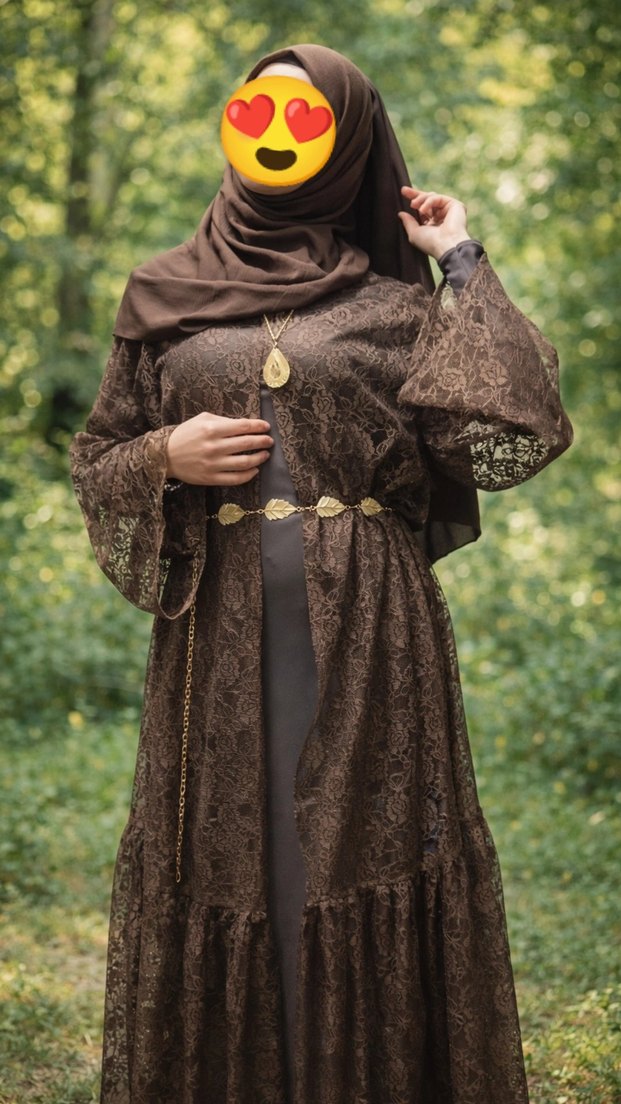 Dantel Detaylı Uzun Kahverengi Tesettür Elbise ikili takım  - Görsel 4