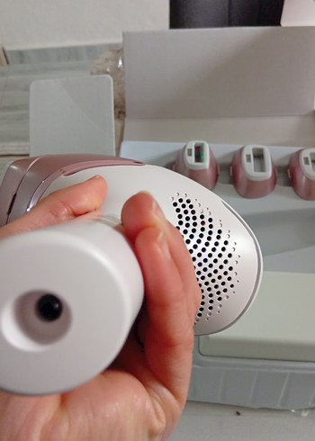 Philips Lumea IPL 9000 Lazer Epilasyon Cihazı - Görsel 6