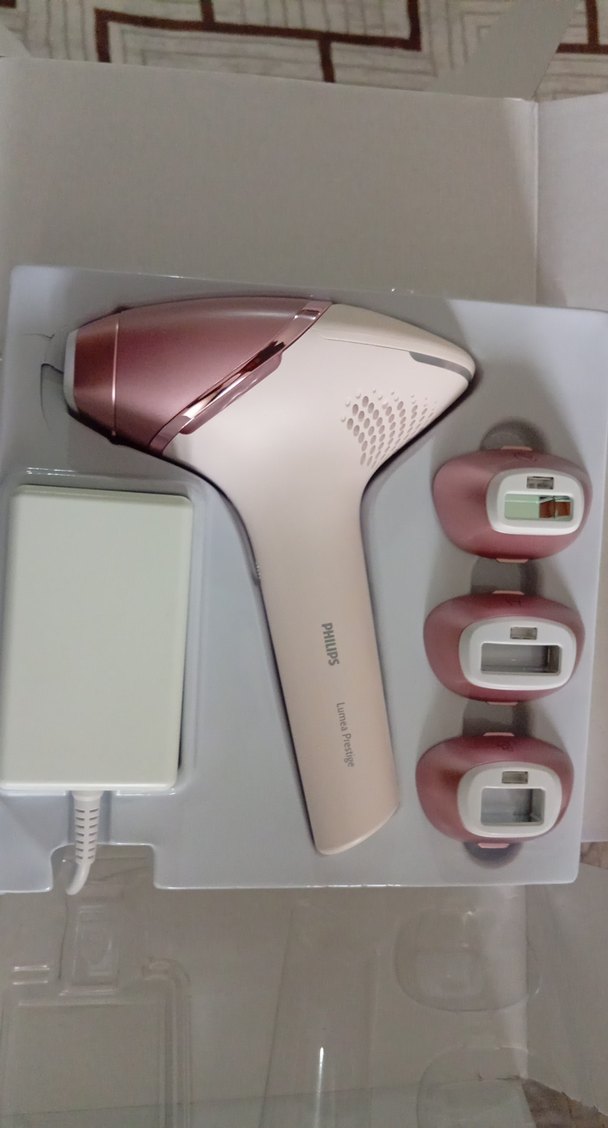 Philips Lumea IPL 9000 Lazer Epilasyon Cihazı - Görsel 4