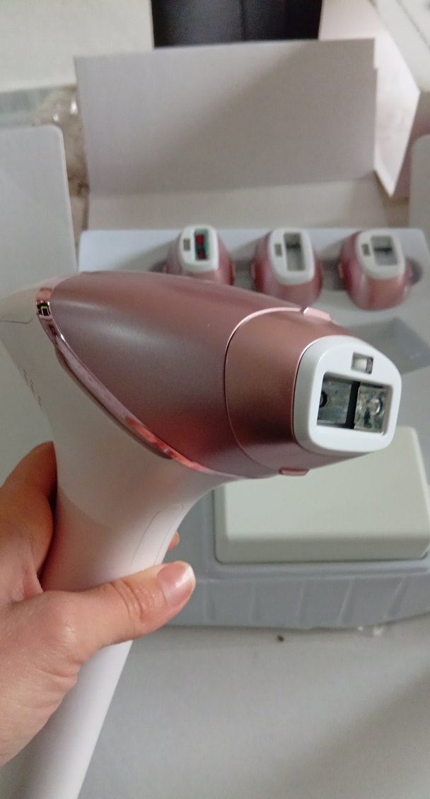 Philips Lumea IPL 9000 Lazer Epilasyon Cihazı - Görsel 5