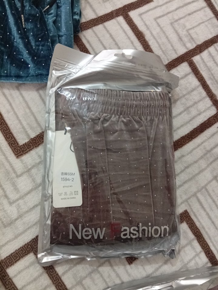 Parlak Mavi Bol Paça Kadın Pantolon - Görsel 5