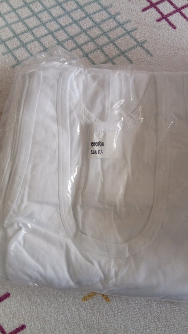 Beyaz erkek Atlet - Görsel 5