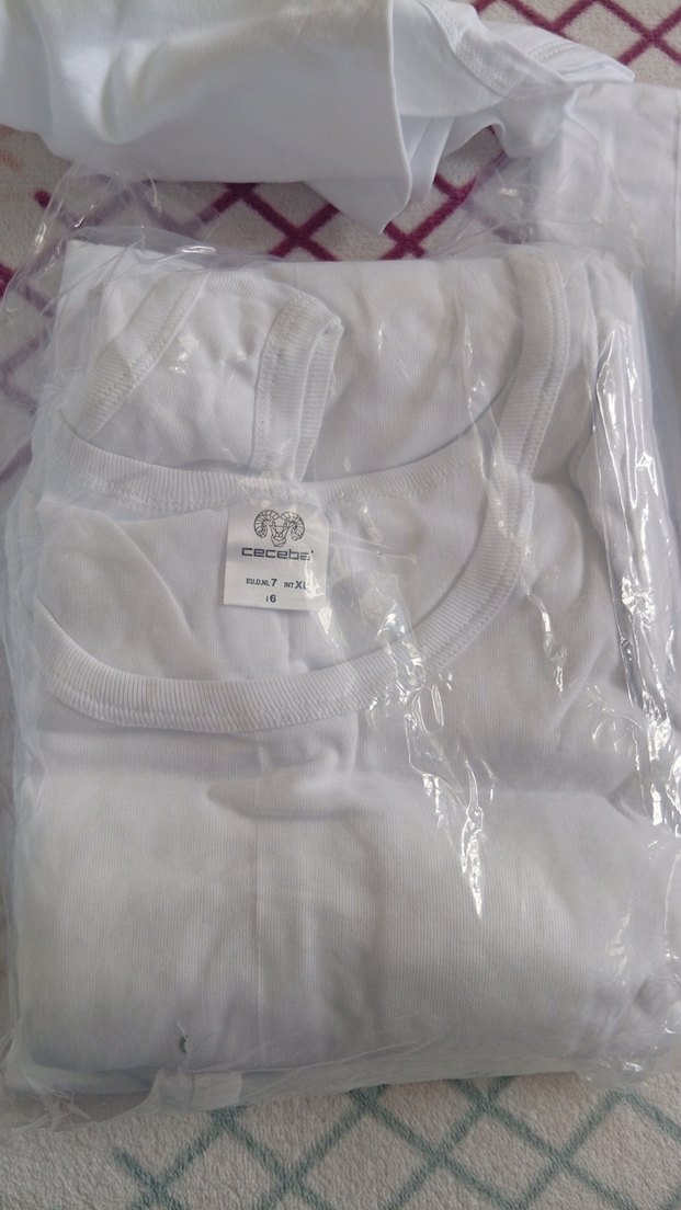 Beyaz erkek Atlet - Görsel 3