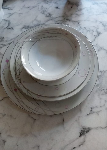 Gri Detaylı Beyaz Yemek Takımı 84 parca - Görsel 3