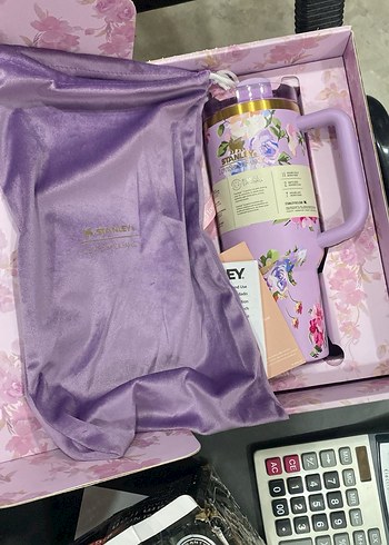 Çantalı Desenli Özel Kutulu Stanley Termos - Görsel 3