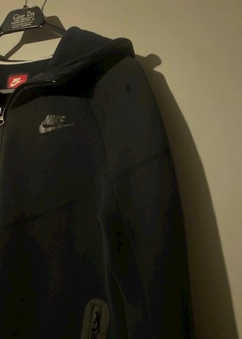 Nike Tech Flecce 2024 sezon nadir - Görsel 2