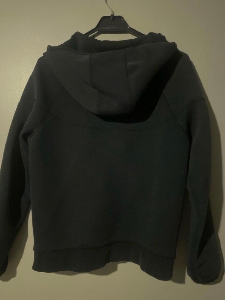 Nike Tech Flecce 2024 sezon nadir - Görsel 5