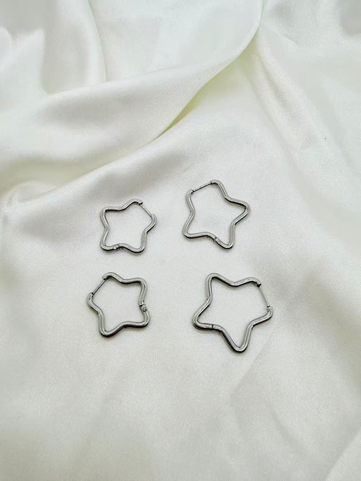 Altın Renkli Midi Boy Boncuklu Küpe - Görsel 2