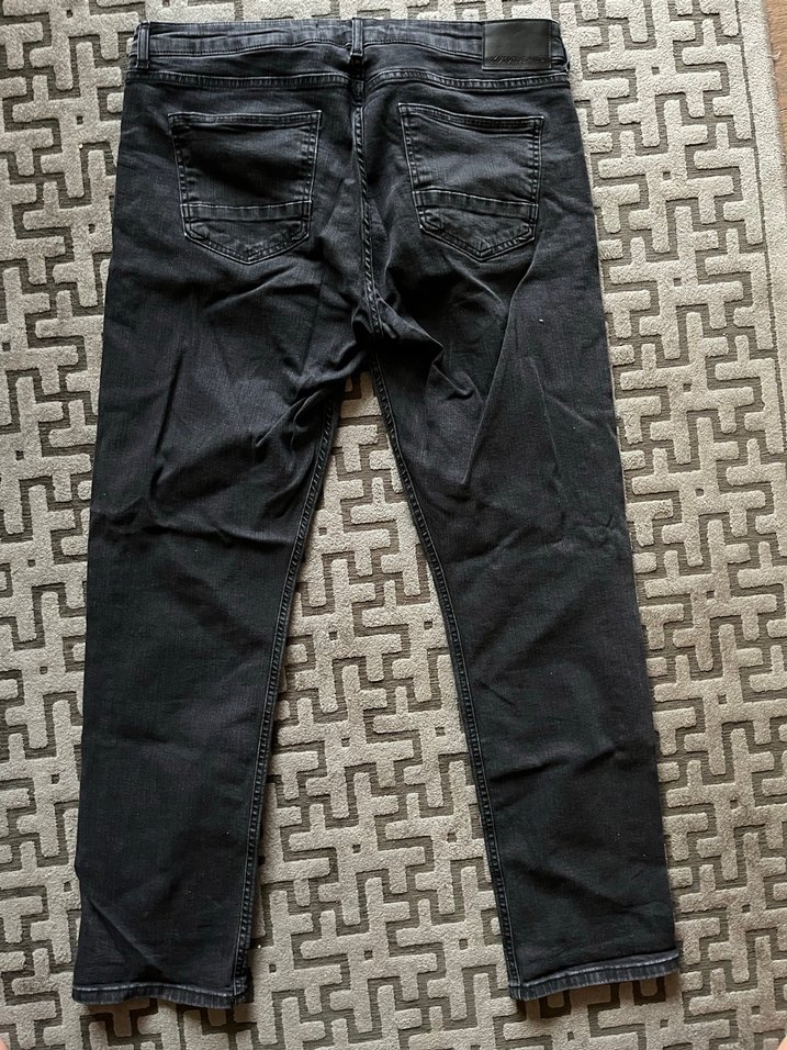 Gri Erkek Denim Pantolon, Regular Fit, Sokak Stili - Görsel 2