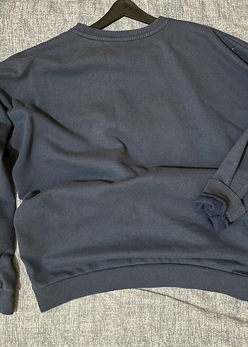 Gri Nakışlı oversize sweat - Görsel 3