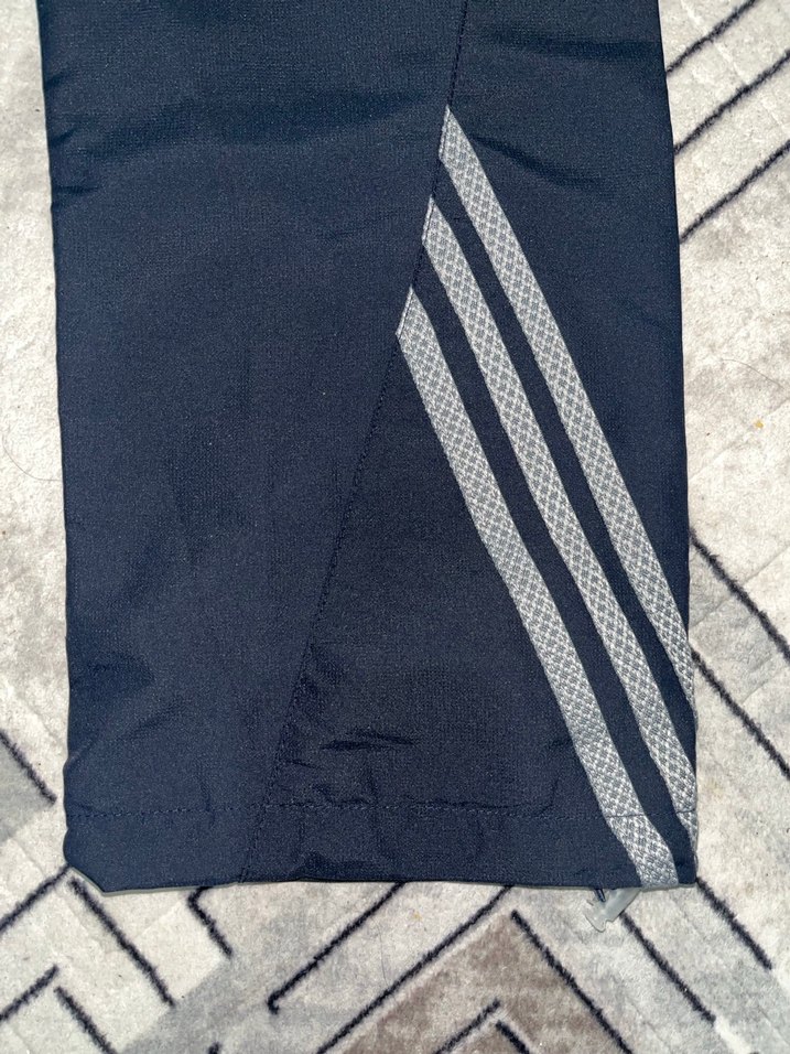 ADİDAS Pembe Detaylı Siyah Kadın Eşofman Altı - Görsel 3