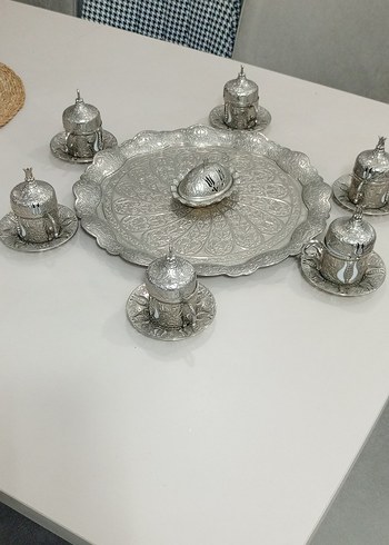 Gümüş Renkli İşlemeli Kahve Fincan Takımı - Görsel 7