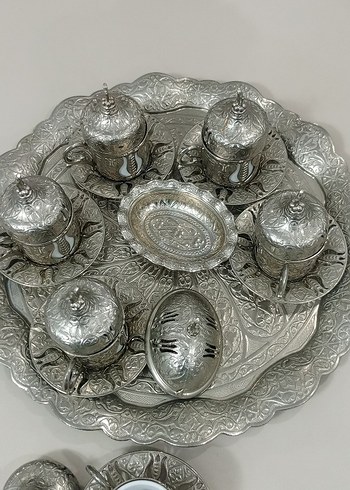 Gümüş Renkli İşlemeli Kahve Fincan Takımı - Görsel 4