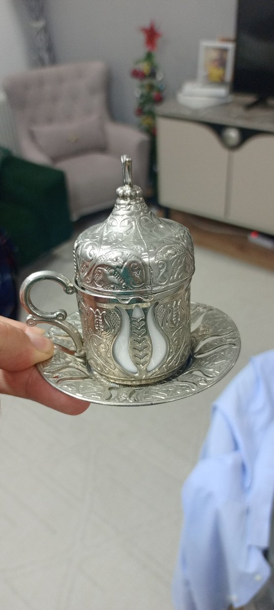 Gümüş Renkli İşlemeli Kahve Fincan Takımı - Görsel 2