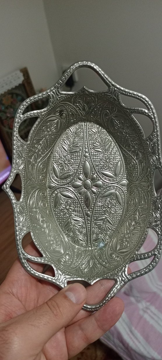 İşlemeli Parlak Gri Metal Tepsi - Görsel 2