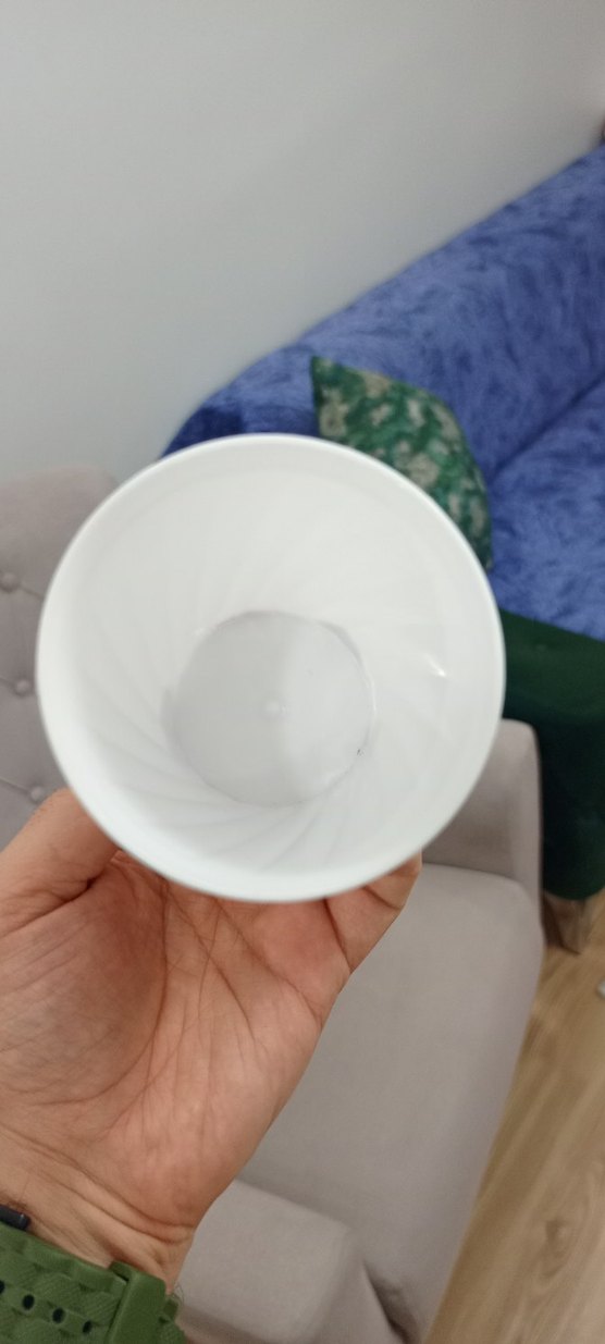 Beyaz Plastik Sürahi ve Bardak Seti - Görsel 5