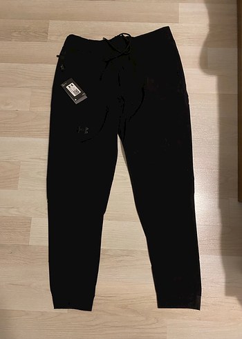 Under armour alt siyah - Görsel 2