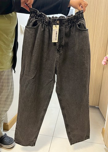 Kadın Gri Bol Kesim Midi Kot Pantolon - Görsel 2