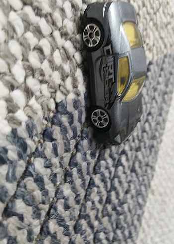 Gri Minyatür Oyuncak Araba - Görsel 3