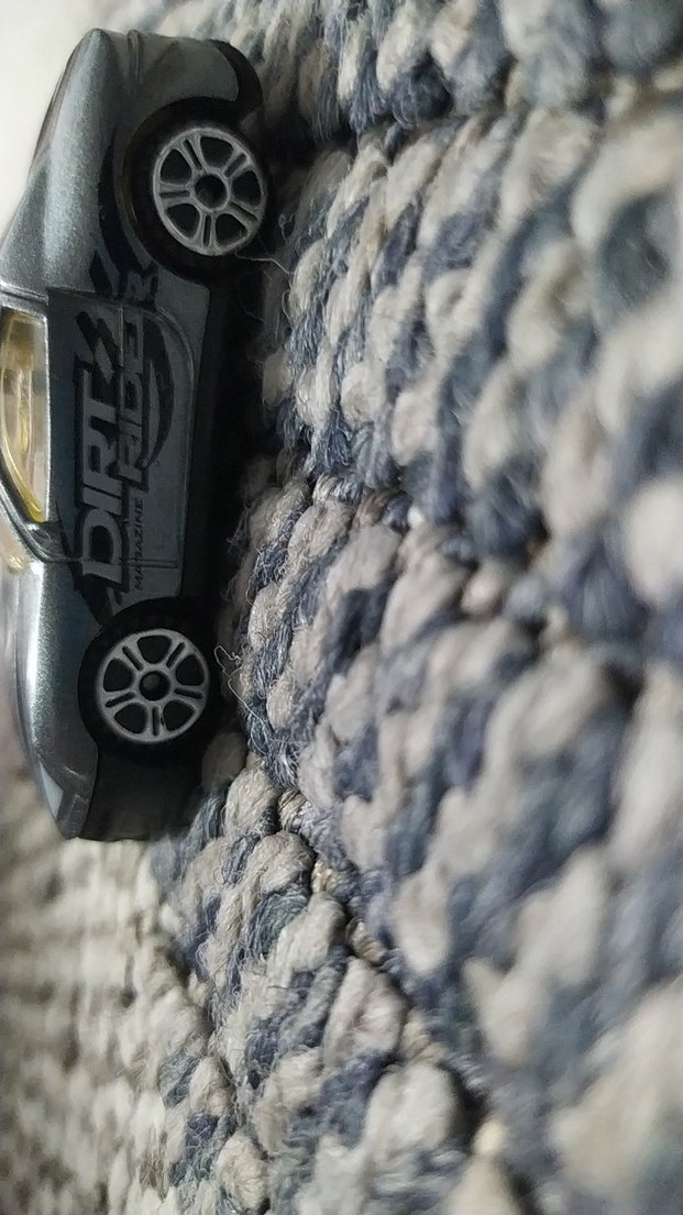 Gri Minyatür Oyuncak Araba - Görsel 2