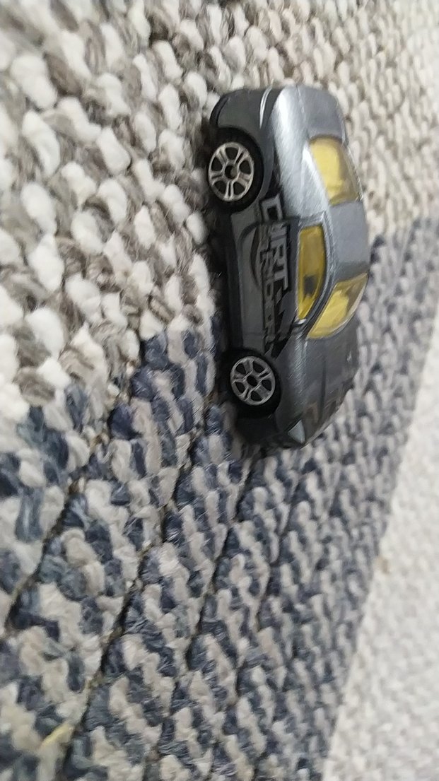Gri Minyatür Oyuncak Araba - Görsel 3