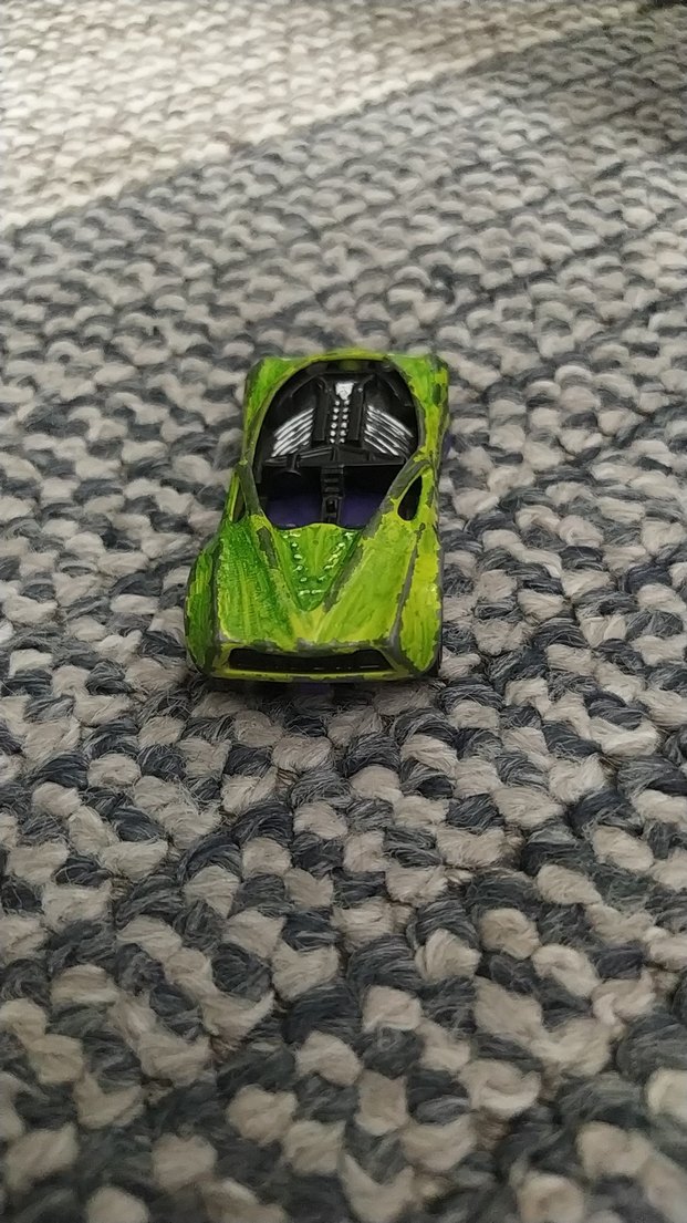 Yeşil Oyuncak Araba - Görsel 2