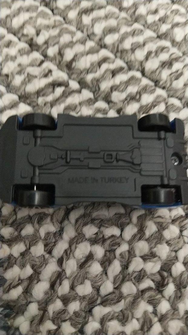 Mavi Renkli Oyuncak Araba - Görsel 3