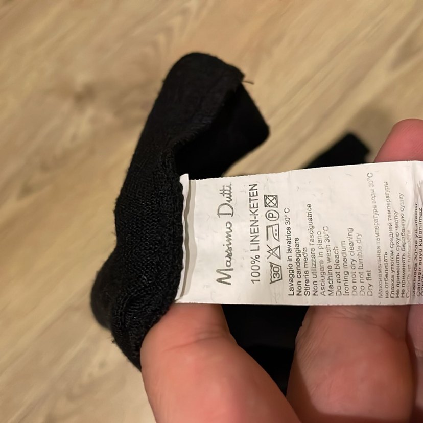 V Yaka Siyah Hamile Tişörtü - Görsel 4