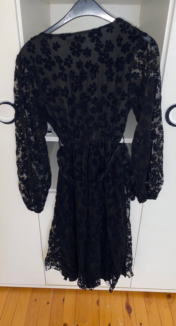 Siyah Nakışlı Uzun Kollu Gotik Elbise - Görsel 4