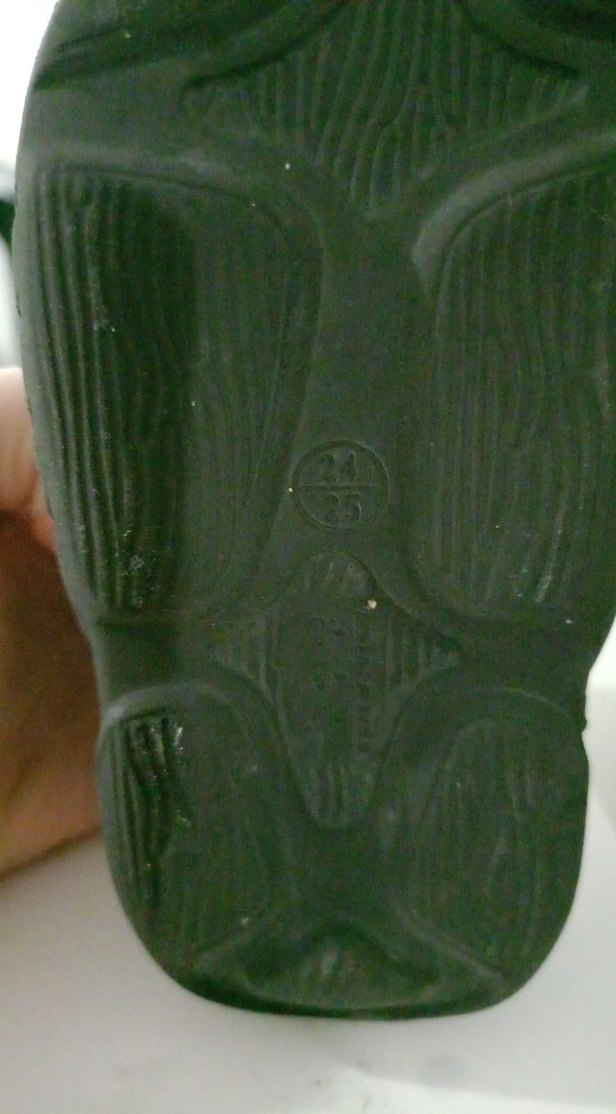 Erkek Terlik 3 kez  anca giyilmiştir temiz kullanışlı ve rahat - Görsel 3