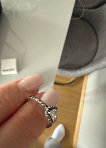 Pandora marka Kalp Motifli Kadın Yüzük - Görsel 6