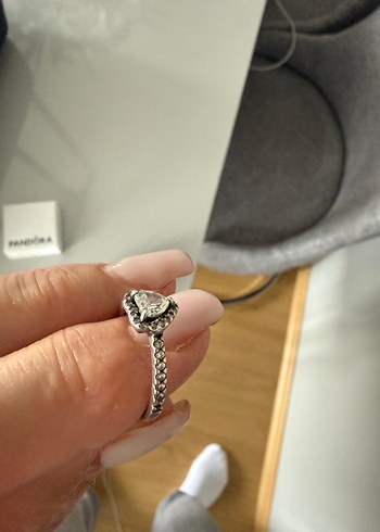 Pandora marka Kalp Motifli Kadın Yüzük - Görsel 8