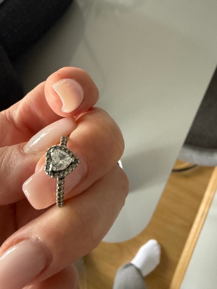 Pandora marka Kalp Motifli Kadın Yüzük - Görsel 4