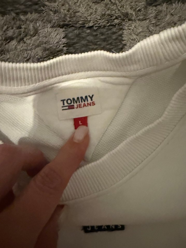 Tommy Hilfiger Beyaz Kadın Sweatshirt - Görsel 2