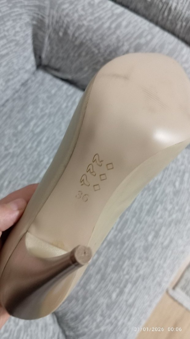 Beyaz Stiletto Kadın Topuklu Ayakkabı - Görsel 4