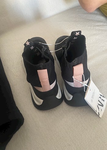 Zara kız çocuk ayakkabı bot - Görsel 3