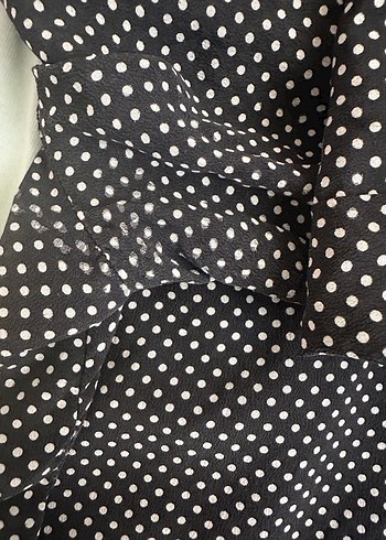 Düğmeli Puantiyeli Siyah Kadın Gömlek - Görsel 5