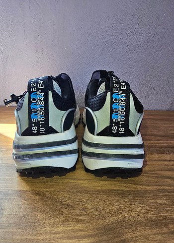 LACOSTE sıfır ORİJİNAL ithal ürün - Görsel 3