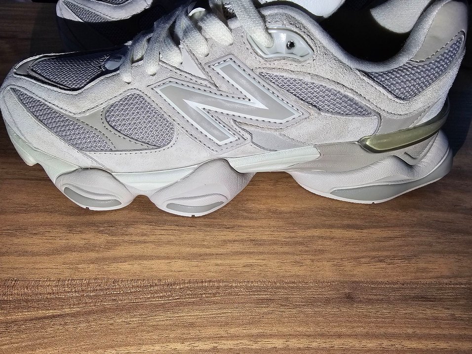 NEW BALANCE 9060 BEYAZ EKRU KARIŞIMI - Görsel 4