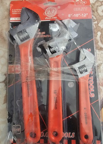 3 Boyut Ayarlı Kırmızı Anahtar Seti - Görsel 3