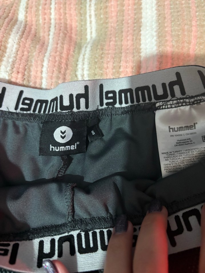Siyah Hummel Bantlı Mini Spor Şort - Görsel 2