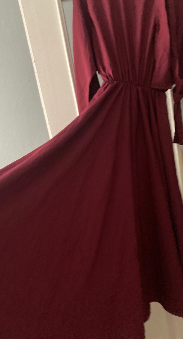 Bordo Kadın Uzun Elbise, Dökümlü, Yüksek Yaka - Görsel 2