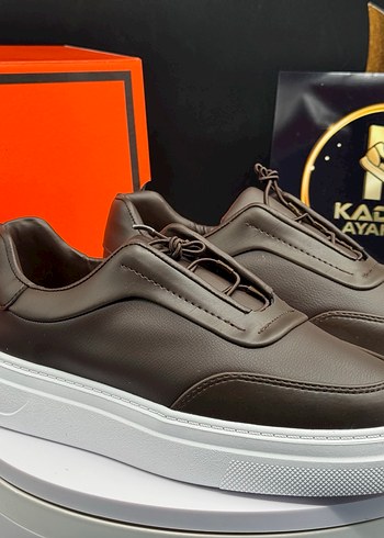 Zara Deri Görünümlü Bağcıklı Kahverengi Erkek Ayakkabı - Görsel 2