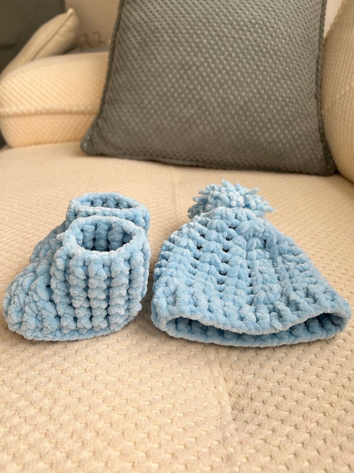 Bebek bere ve panduf seti - Görsel 2